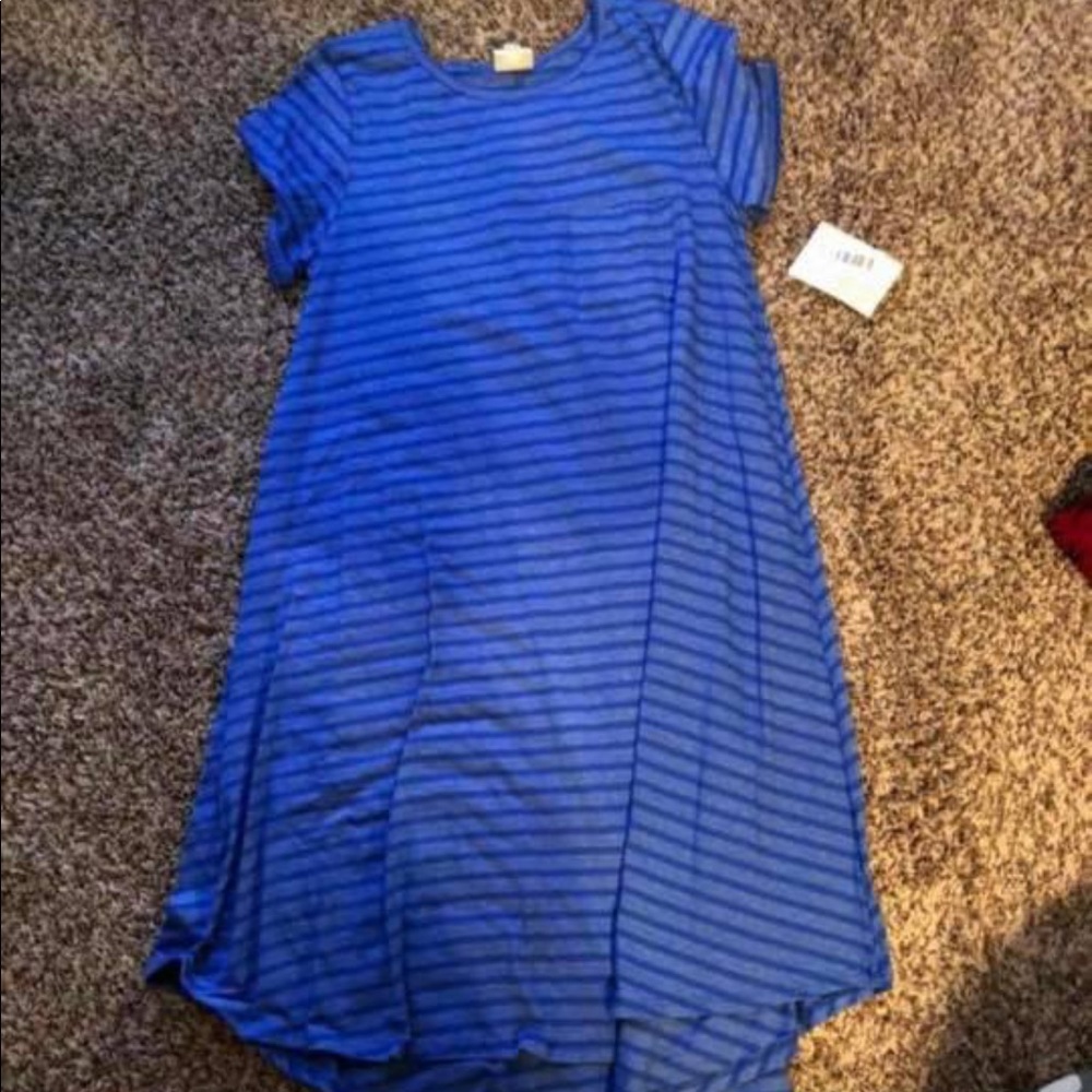 Lularoe Carly size medium